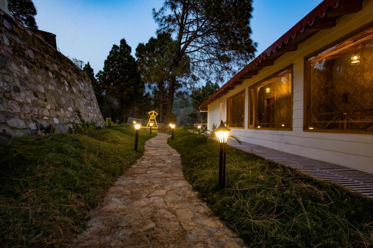 The Nature'S Green Resort, Bhimtal, ไนนิตาล ภายนอก รูปภาพ